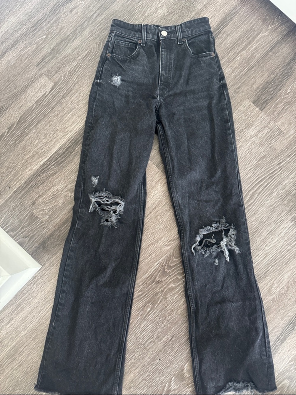 Zara Black Distressed Straight-Leg Jeans